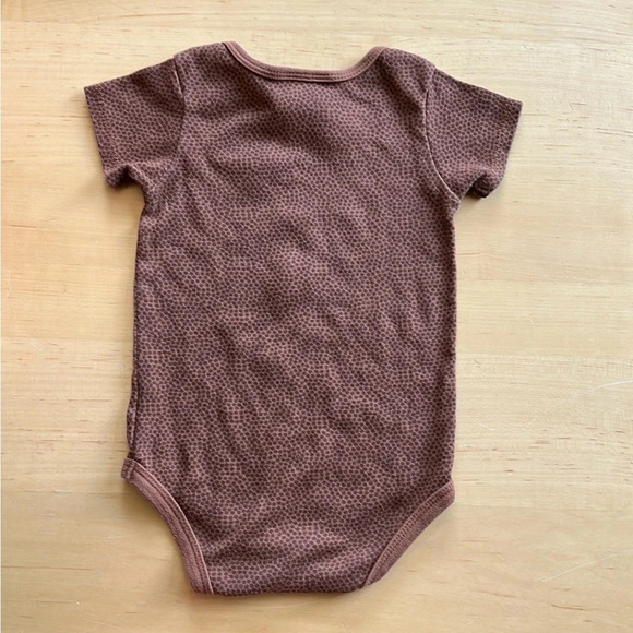 Pittsburgh Steelers NFL Infant Boys’ Brown Football Bodysuit size 18 months - Picture 4 of 4